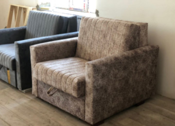 Kreslo Çarpayı Yuksek keyfiyyetde.Alt hissəsi bazalıdır.