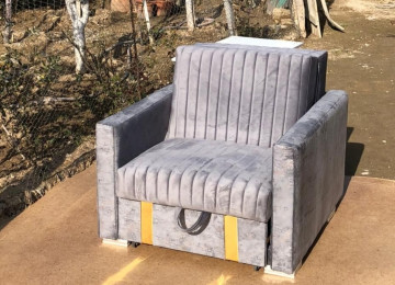 Kreslo Çarpayı Yuksek keyfiyyetde.Alt hissəsi bazalıdır.