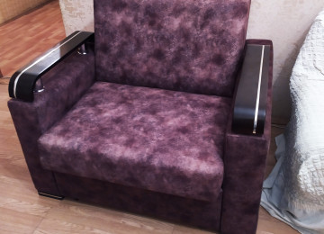 Kreslo Çarpayı Yuksek keyfiyyetde.Alt hissəsi bazalıdır.