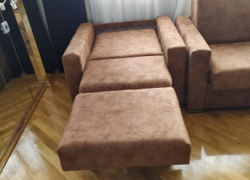 Kreslo Çarpayı Yuksek keyfiyyetde.Alt hissəsi bazalıdır.