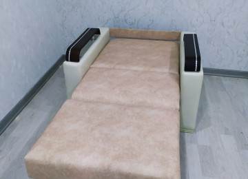 Kreslo Çarpayı Yuksek keyfiyyetde.Alt hissəsi bazalıdır.