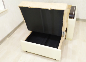 Kreslo Çarpayı Yuksek keyfiyyetde.Alt hissəsi bazalıdır.