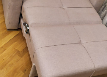 Kreslo Çarpayı Yuksek keyfiyyetde.Alt hissəsi bazalıdır.