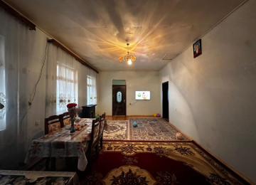 Ramani Gulculukde 22 sayli məktəbə yaxin,marsruta 300 metr