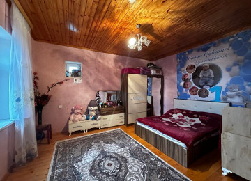 Ramani Gulculukde 22 sayli məktəbə yaxin,marsruta 300 metr