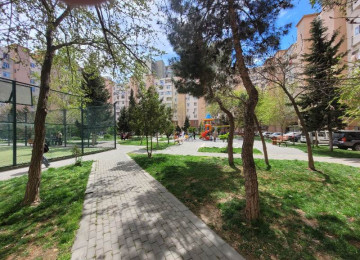 Xətai rayonu Həzi Aslanov metrosuna 5-6 dəqiqəlik məsafədə