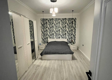 Zabrat qes.192 sayli mektebe yaxin ,mərkəzdə 1,2 sotda 90