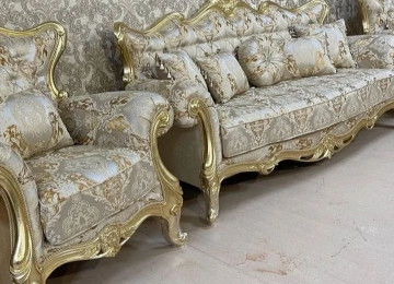 Divan kreslo ve stullarin yuksek keyfiyyetde temiri. Eger