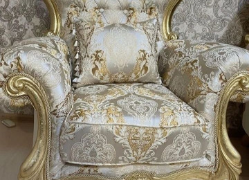 Divan kreslo ve stullarin yuksek keyfiyyetde temiri. Eger