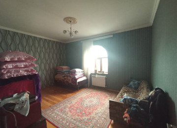 Xəzər rayonu Binə qəsəbəsində ülvi şadlıq sarayı və 84