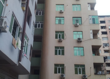 Xlrdalan Ţəzə Bazarln Yanl 2 Otaq tam Təmirli 80 Kv Menzlin