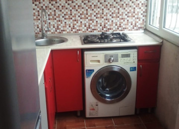 Xlrdalan Ţəzə Bazarln Yanl 2 Otaq tam Təmirli 80 Kv Menzlin