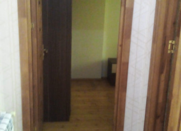 Xlrdalan Ţəzə Bazarln Yanl 2 Otaq tam Təmirli 80 Kv Menzlin