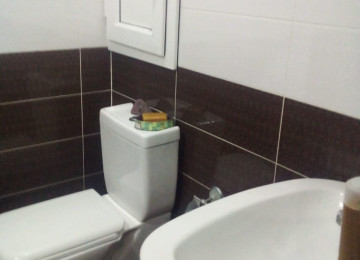 Xlrdalan Ţəzə Bazarln Yanl 2 Otaq tam Təmirli 80 Kv Menzlin