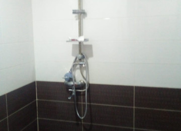 Xlrdalan Ţəzə Bazarln Yanl 2 Otaq tam Təmirli 80 Kv Menzlin