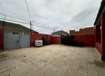 Kurdexani yolu,AG EVIN YANI əsas yoldan 400 metr iceride 4