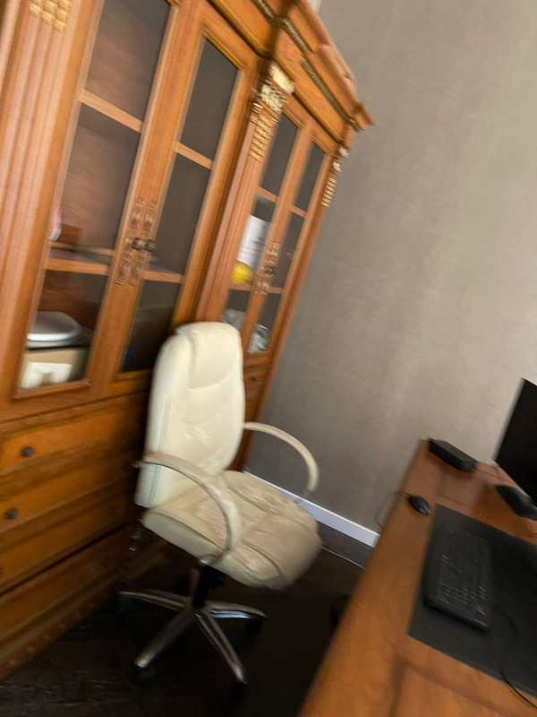 Satılır 7 otaqlı həyət evi/bağ evi 450 m², Mehdiabad q. Mehdiabad qəsəbəsində 7 sot torpaqda 3 mərtəbəli hər
