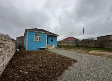 ÖZUNE TİKİLMİŞ KEYFİYYETLİ EV SATİLİR. MAKLER EVİ DEYİL!