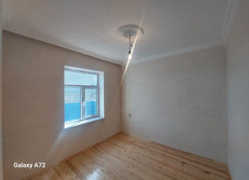 Bine Qesebesi Ulvu Ticaret Merkeznin Mexmeri Cay Evnin