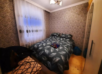 Binəqədidə 133 nömrəli marşrutun yolunda 3 otaqlı şəxsi