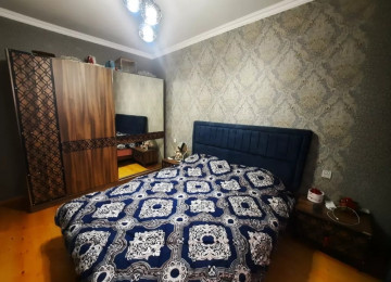 Binəqədidə 133 nömrəli marşrutun yolunda 3 otaqlı şəxsi