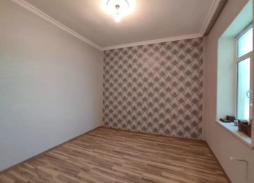 Suraxanı rayonu Hövsan qes. maşın bazarın arxasında 2 sotun