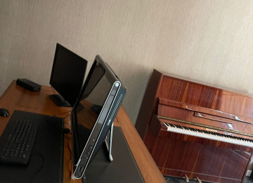 Mehdiabad qəsəbəsində 7 sot torpaqda 3 mərtəbəli hər