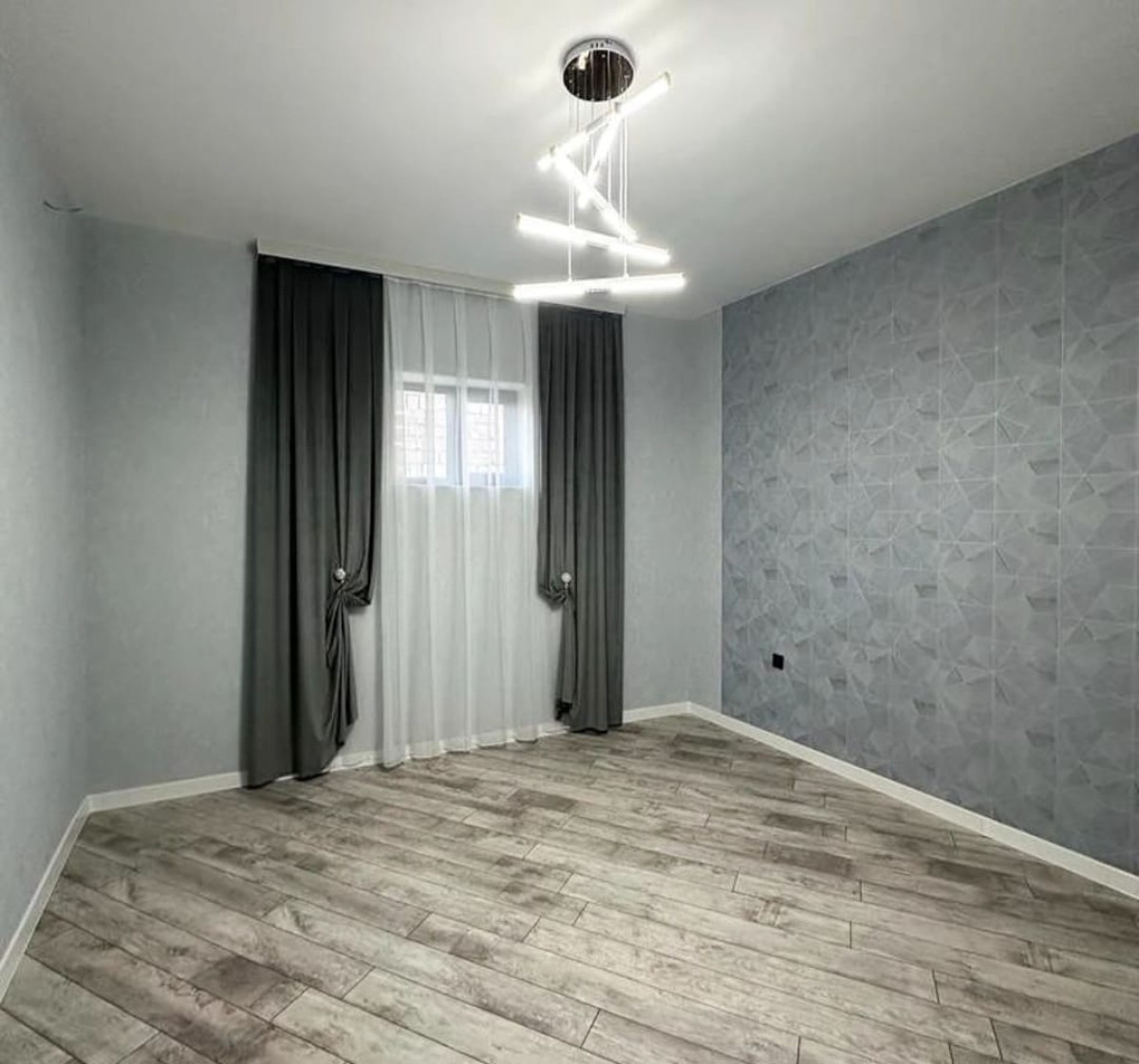heyet evi Qaradağ, Lökbatan cırtdan parkın arxasında,heyet evi