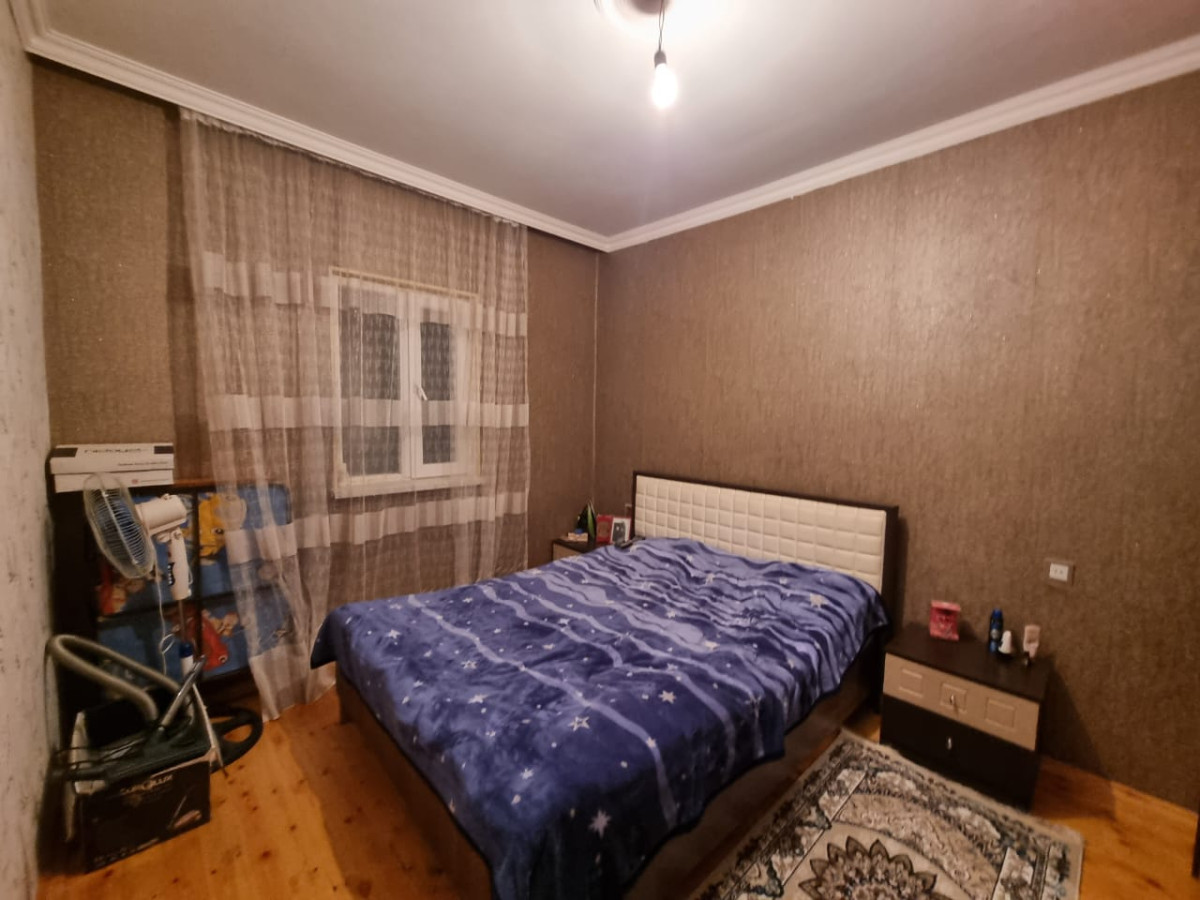 HEYET EVI EV TECILI ELIMYANDI SATILIR. Ramani Gulculukde 60kvm.2