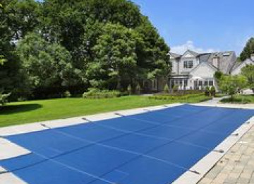 su kecirmeyen hovuz örtüyünün quraşdırılması hovuzu təmiz