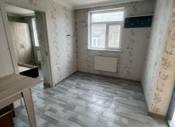 Xırdalan şəhərinin mərkəzi ərazisində,çox əlverişli