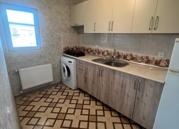 Xırdalan şəhərinin mərkəzi ərazisində,çox əlverişli