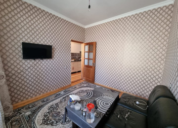 EV TECILI ELIMYANDI SATILIR. Ramani Gulculukde 60kvm.2