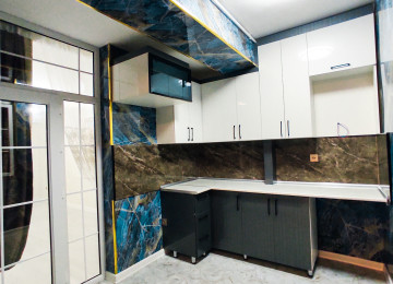 📍 Xırdalan şəhəri, tanınmış Kolorit restoranının binasında,