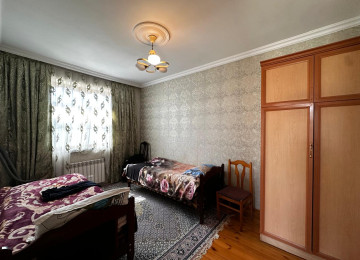 EV İPOTEKAYA YARARLİDİR!Ramani gulculukde Yoldan 400metr