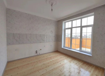 Suraxanı rayonu Hövsan qes. maşın bazarın arxasında 2 sotun