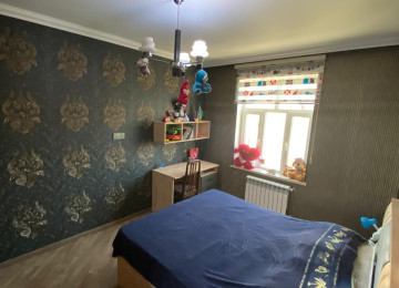 Masazırda,1.8sotda şəxsi tikilmiş,180 m2 sahəyə malik gözəl