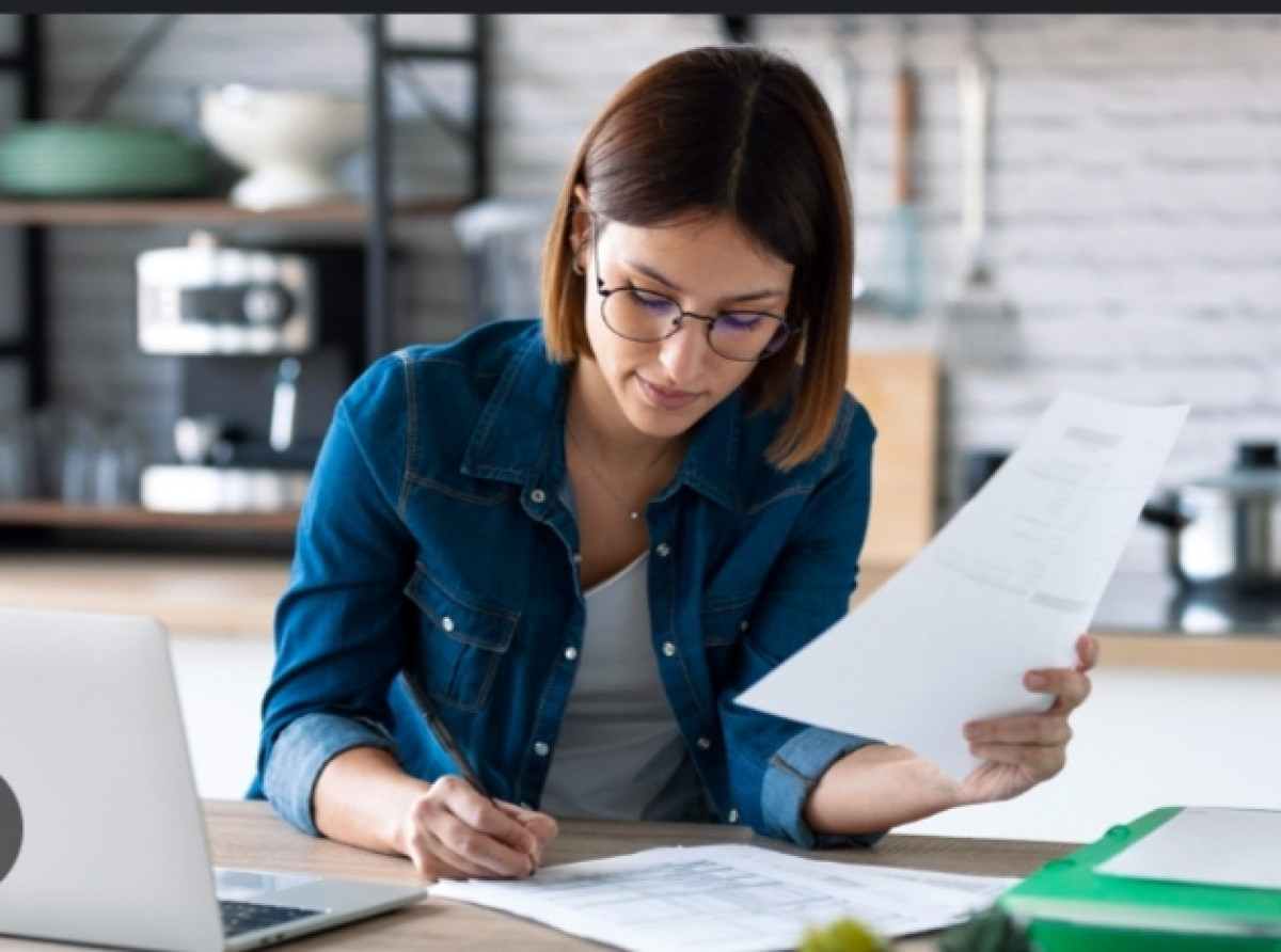 Beynəlxalq şirkətə aktiv pozitiv çalışqan əməkdaşlar tələb