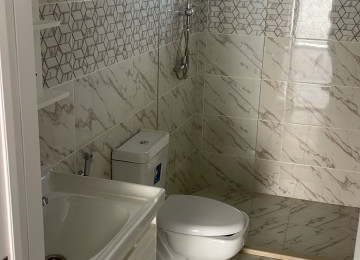 2 Ev satílír torpaq Çixarişi ile Maştaĝa-Vişnyovka yolunda