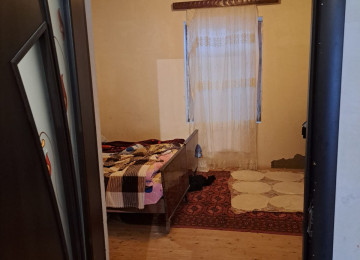 TECILI SATILIR! Zabrat qesebesi demir yoluna yaxin 1,5