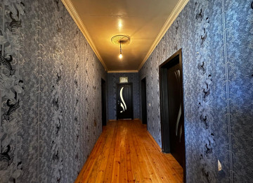 Mehemmedli qed.esas yoldan 300 metr arali 2 sotda 100 kvm.3