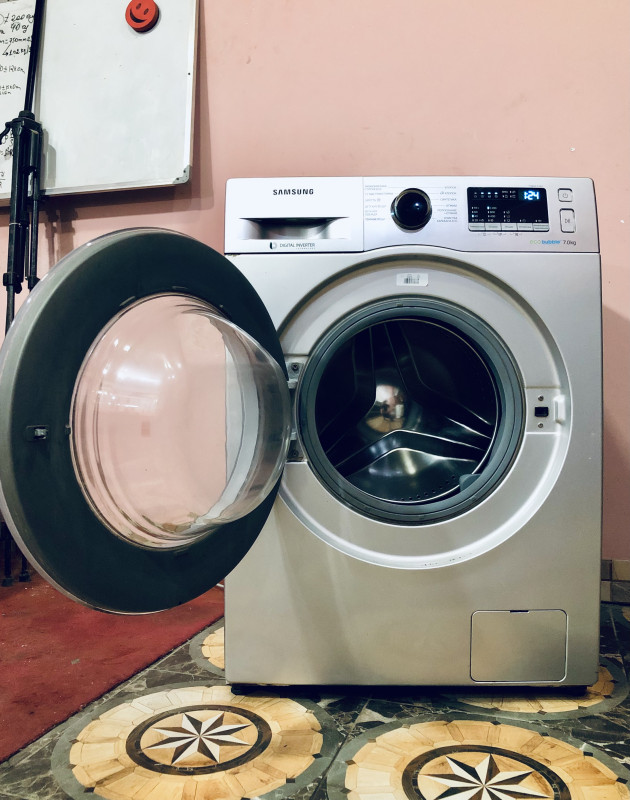 7 Kq İNVERTER SAMSUNG Paltaryuyan Çatdırılma ile Tam işlek Samsung Paltaryuyan 7 kiloluq Dijital İnverter