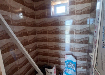 Xezer Rayonu Bine Qesebesi Saga Geden Yolun Usdunde Yoldan