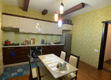 ŞUVƏLANDA MİRMOVSUM AĞA ZİYARƏTKƏHI YANINDA SAHƏSİ 5 SOT