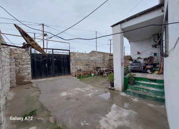 Hovsan Levenginin Qusculuq Yolnun Usdunde Oba Marketin 212