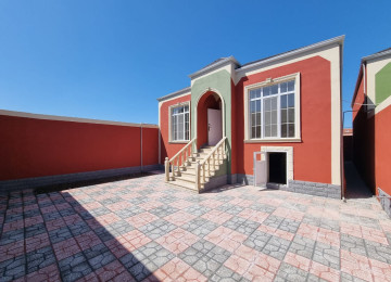 Savalan qes.Marsruta cox yaxin 2,5 sotda 120 kvm.4