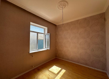 Zabrat Məhəmmədli yolu yol qiragi yoldan 15metr arali 2 sot