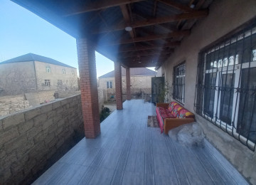 Bine safxoz samsung magazasin yaninda 4 sotda 8 das kursulu