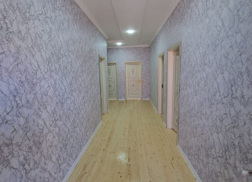 ACİQ EYVANLİ EV SATİLİR. Savalan qes.Marsruta,yola,mektebe