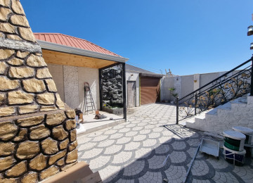 EVİ ALANA CILCIRAQLAR,KOMBİ,MANQALXANA,BESETKA HEDİYYEDİR!